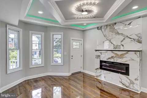 3934 Frisby St, Baltimore, MD 21218