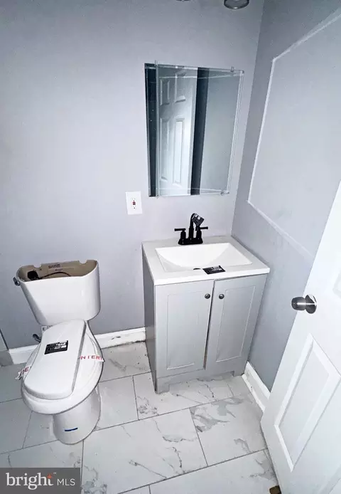 Bath - 2736 Mura St, Baltimore, MD 21213 photo 2 of 2