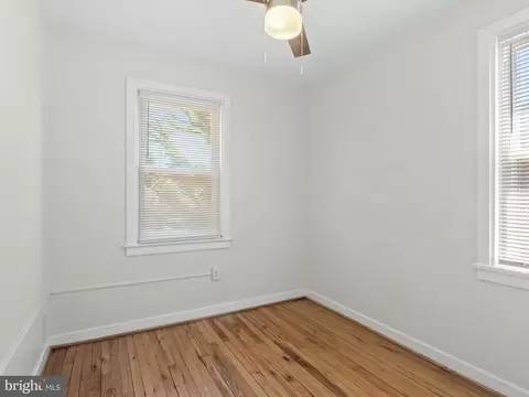 Bedroom - 101 Upmanor Rd, Baltimore, MD 21229 photo 7 of 9