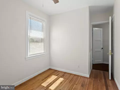 Bedroom - 101 Upmanor Rd, Baltimore, MD 21229 photo 9 of 9
