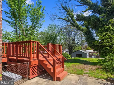 Exterior - 101 Upmanor Rd, Baltimore, MD 21229 photo 4 of 9
