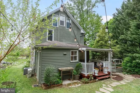 Exterior - 404 Evesham Ave, Baltimore, MD 21212 photo 14 of 15