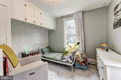 Bedroom - 404 Evesham Ave, Baltimore, MD 21212 photo 1 of 10