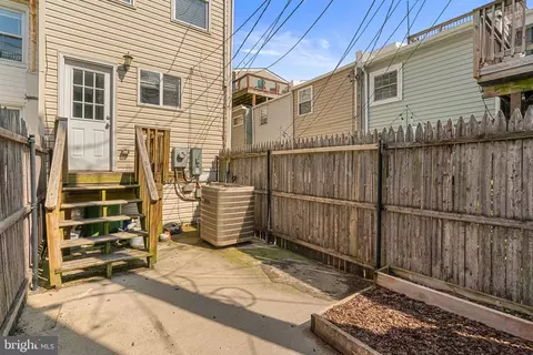 Exterior - 1624 Patapsco St, Baltimore, MD 21230 photo 3 of 4