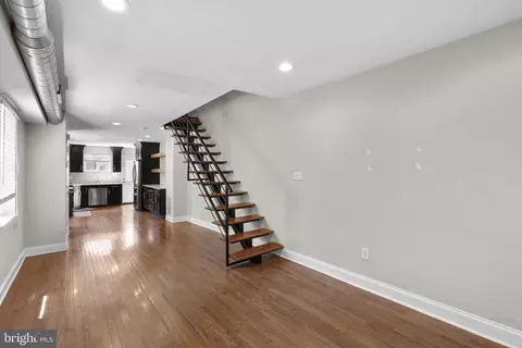Entry Way - 1624 Patapsco St, Baltimore, MD 21230 photo 2 of 3