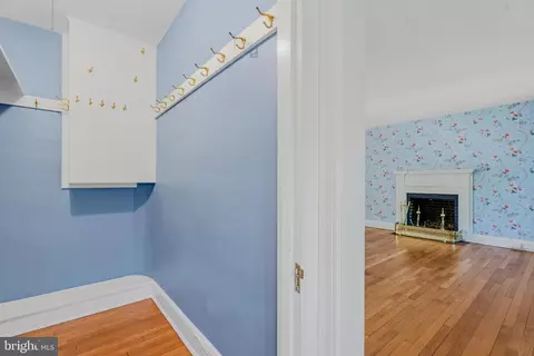 Entry Way - 119 Taplow Rd, Baltimore, MD 21212 photo 7 of 8