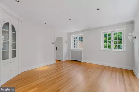 Living - 119 Taplow Rd, Baltimore, MD 21212 photo 2 of 11