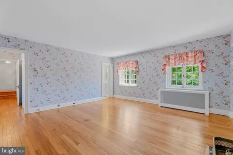 Living - 119 Taplow Rd, Baltimore, MD 21212 photo 11 of 11