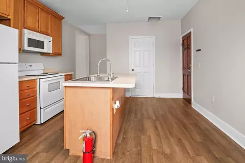 Kitchen - 2112 Fleet St, Baltimore, MD 21231 photo 12 of 13