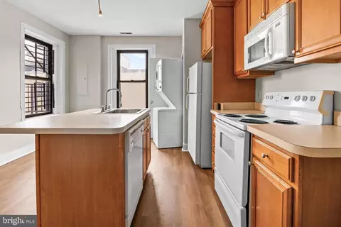 Kitchen - 2112 Fleet St, Baltimore, MD 21231 photo 11 of 13