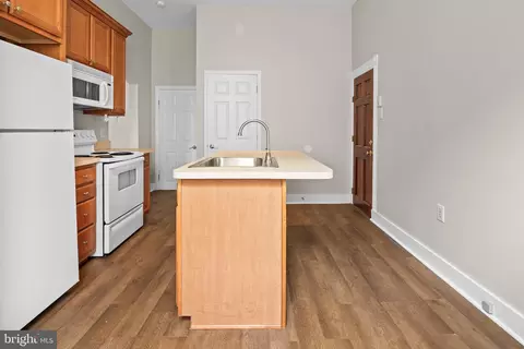Kitchen - 2112 Fleet St, Baltimore, MD 21231 photo 7 of 13