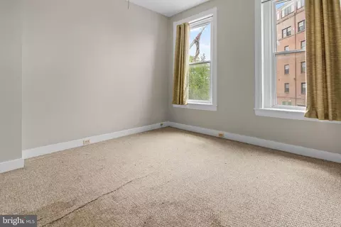 Bedroom - 2112 Fleet St, Baltimore, MD 21231 photo 1 of 5