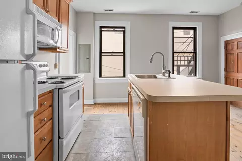 Kitchen - 2112 Fleet St, Baltimore, MD 21231 photo 5 of 13
