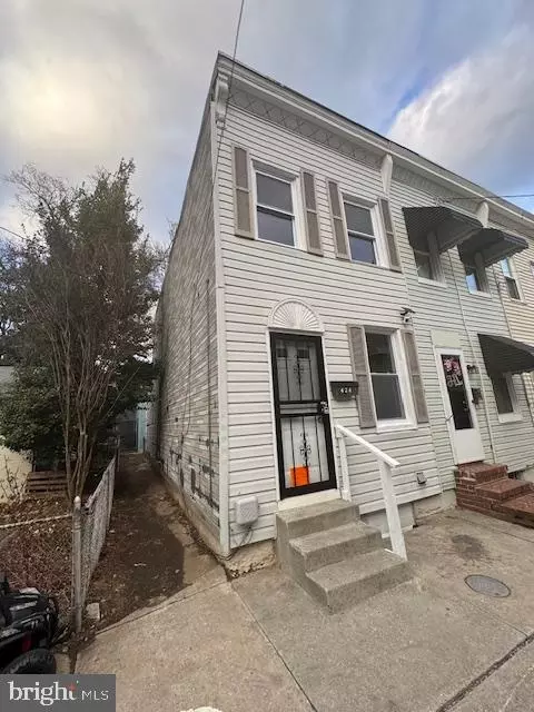424 Cambria St, Baltimore, MD 21225
