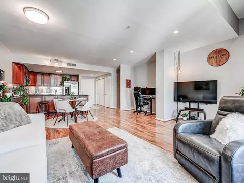 Living - 1000 Fell St #310, Baltimore, MD 21231 photo 3 of 3