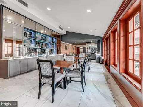 Dining - 1000 Fell St #310, Baltimore, MD 21231 photo 3 of 3