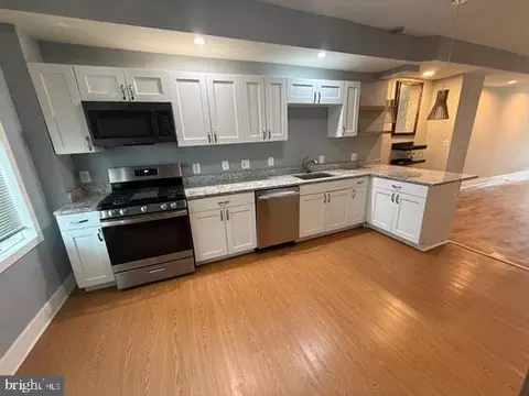 Kitchen - 1715 N Wolfe St, Baltimore, MD 21213 photo 2 of 3