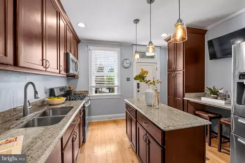 Kitchen - 1435 Hull St, Baltimore, MD 21230 photo 4 of 7