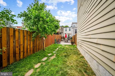 Exterior - 1435 Hull St, Baltimore, MD 21230 photo 10 of 12