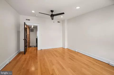 Bedroom - 1435 Hull St, Baltimore, MD 21230 photo 1 of 4