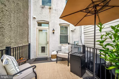 Exterior - 1435 Hull St, Baltimore, MD 21230 photo 8 of 12