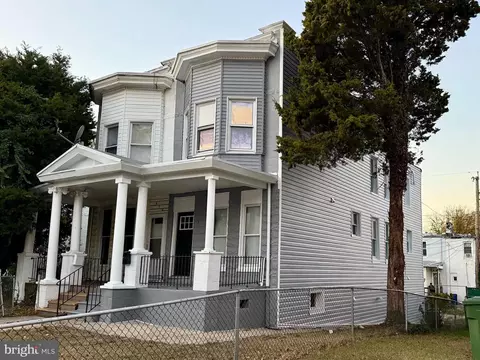Exterior - 822 E 41st St, Baltimore, MD 21218 photo 3 of 3