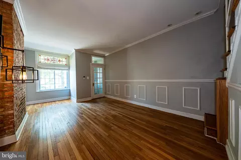 Living - 3127 Odonnell St, Baltimore, MD 21224 photo 1 of 3