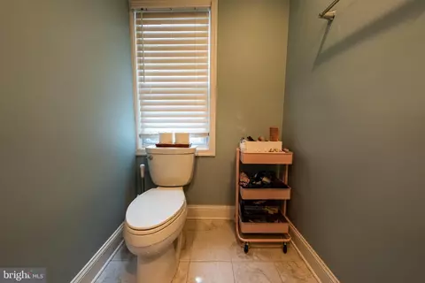 Entry Way - 3127 Odonnell St, Baltimore, MD 21224 photo 4 of 6