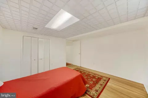 Bedroom - 403 Old Orchard Rd, Baltimore, MD 21229 photo 6 of 6