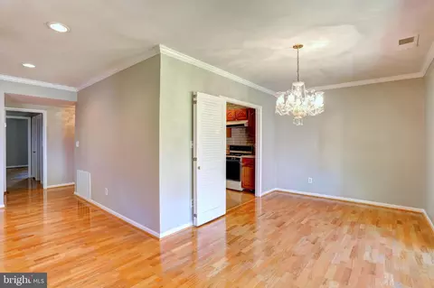 Other - 8 Cross Keys Rd #8F, Baltimore, MD 21210 photo 2 of 13