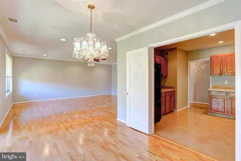 Other - 8 Cross Keys Rd #8F, Baltimore, MD 21210 photo 3 of 13