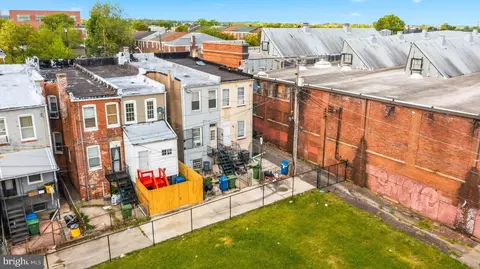 2815 E Preston St, Baltimore, MD 21213 photo 5