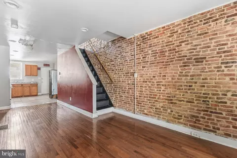 Entry Way - 149 N Decker Ave, Baltimore, MD 21224 photo 1 of 5