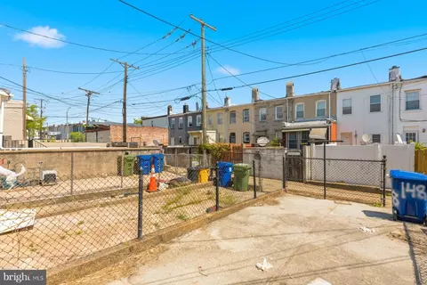 Exterior - 149 N Decker Ave, Baltimore, MD 21224 photo 4 of 5