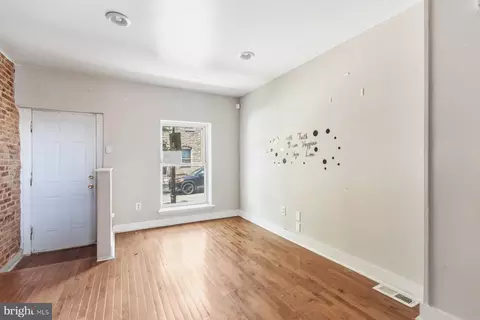 Living - 149 N Decker Ave, Baltimore, MD 21224 photo 1 of 1