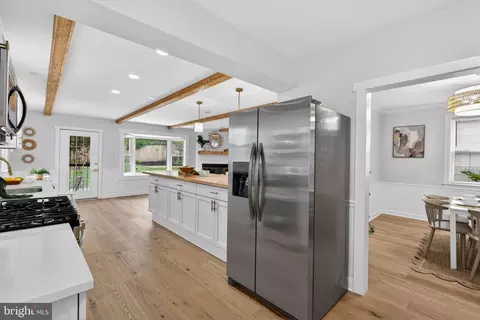 7123 Chambers Rd, Baltimore, MD 21234