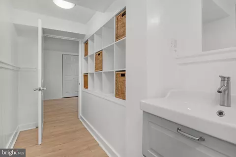Entry Way - 3219 Taylor Ave, Baltimore, MD 21234 photo 3 of 3