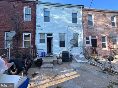 Exterior - 1723 E 25th St, Baltimore, MD 21213 photo 4 of 4