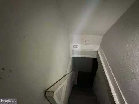 Entry Way - 1723 E 25th St, Baltimore, MD 21213 photo 3 of 3