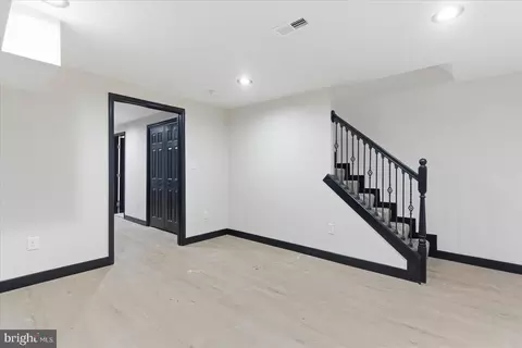Entry Way - 4209 Old Frederick Rd, Baltimore, MD 21229 photo 5 of 9