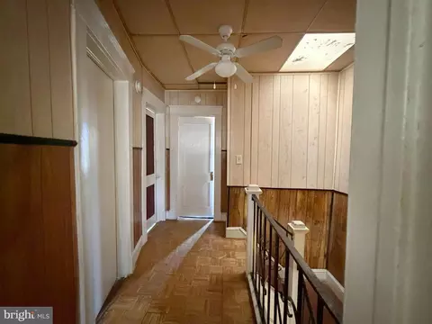 Entry Way - 2802 Brighton St, Baltimore, MD 21216 photo 4 of 6