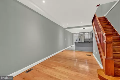 Living - 1421 Hull St, Baltimore, MD 21230 photo 4 of 5