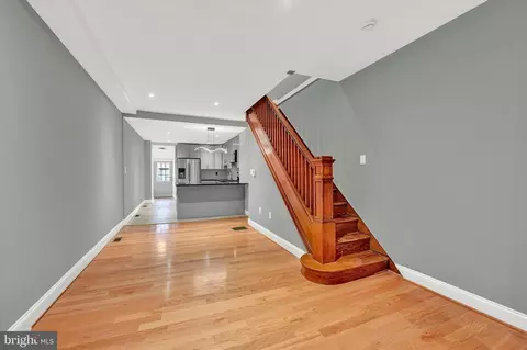 Entry Way - 1421 Hull St, Baltimore, MD 21230 photo 2 of 4