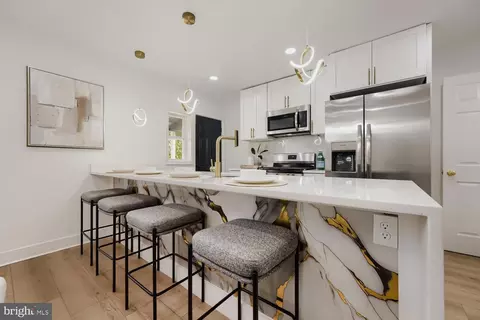 Kitchen - 4929 Edgemere Ave, Baltimore, MD 21215 photo 5 of 5