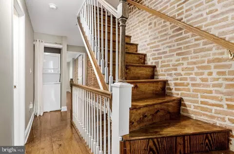 Entry Way - 444 E Clement St, Baltimore, MD 21230 photo 4 of 4