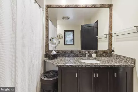 Bath - 3706 Menlo Dr, Baltimore, MD 21215 photo 1 of 4