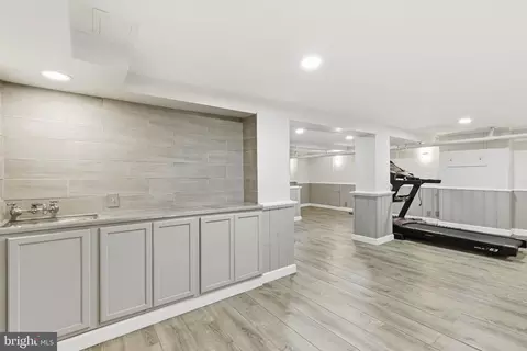 Entry Way - 3706 Menlo Dr, Baltimore, MD 21215 photo 6 of 6