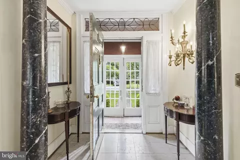 Entry Way - 3706 Menlo Dr, Baltimore, MD 21215 photo 1 of 6