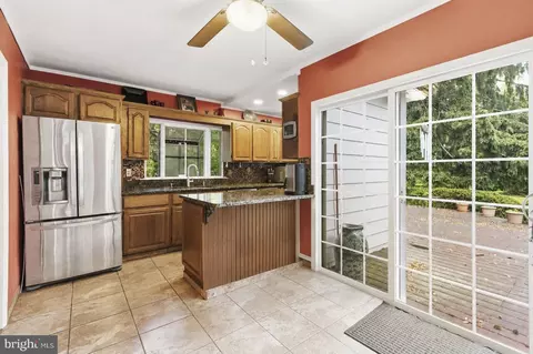 Kitchen - 3706 Menlo Dr, Baltimore, MD 21215 photo 2 of 4