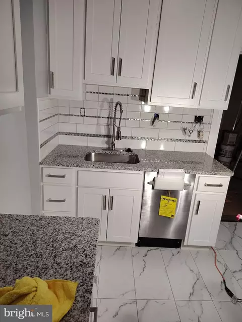 Kitchen - 3631 Roberts Pl, Baltimore, MD 21224 photo 4 of 9